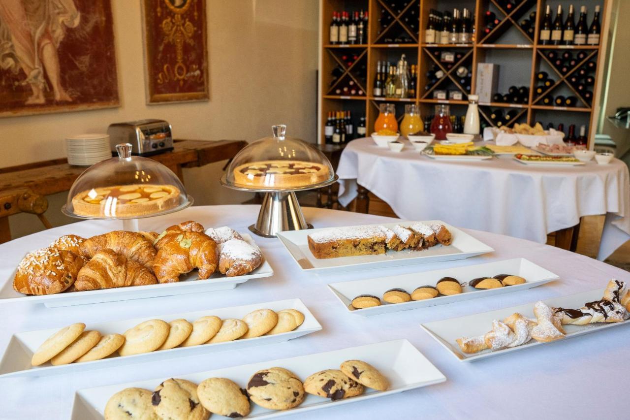 Villa Manzoni Cologno al Serio Exteriör bild